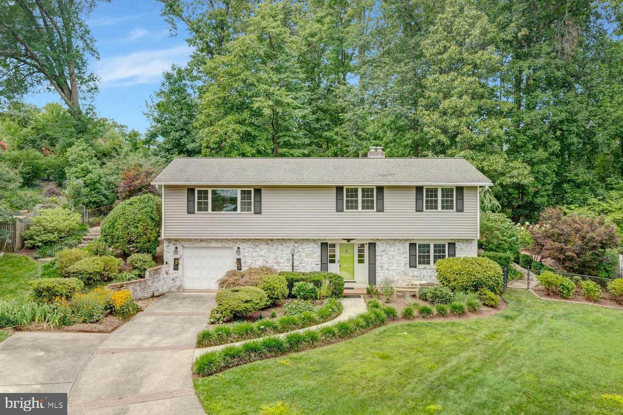 8704 Greystone Place - Photo 1
