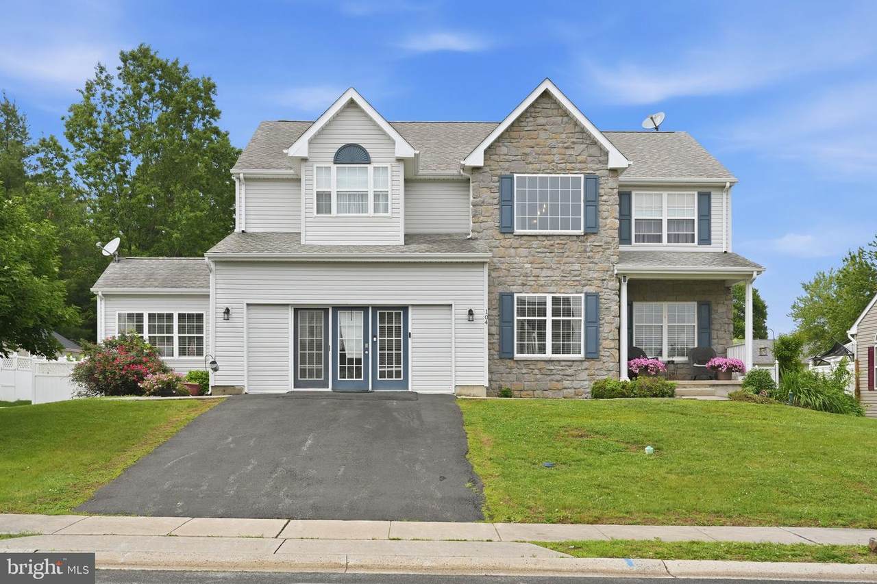 104 Bonnie Marie Lane - Photo 1