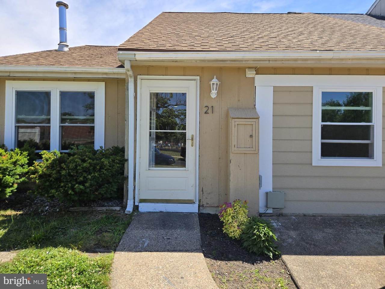 21 Aldeberan Drive - Photo 1