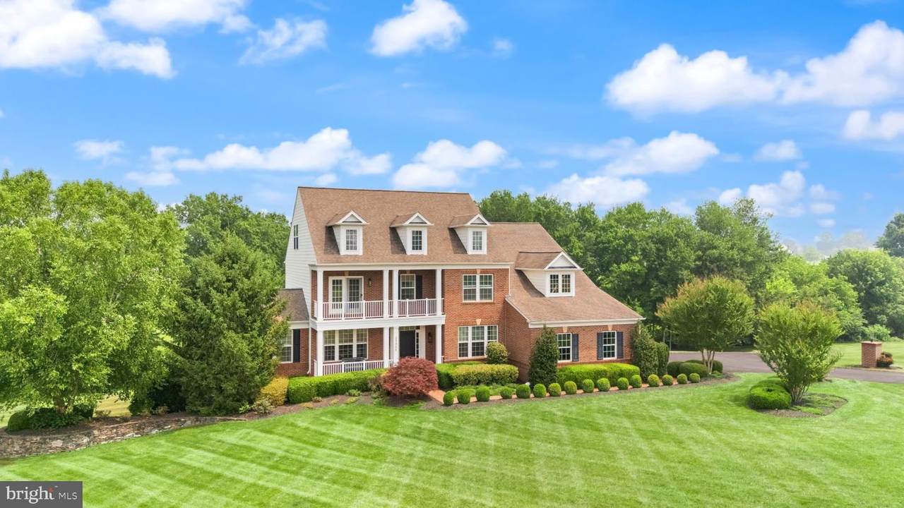 23044 Creighton Farms Drive - Photo 1