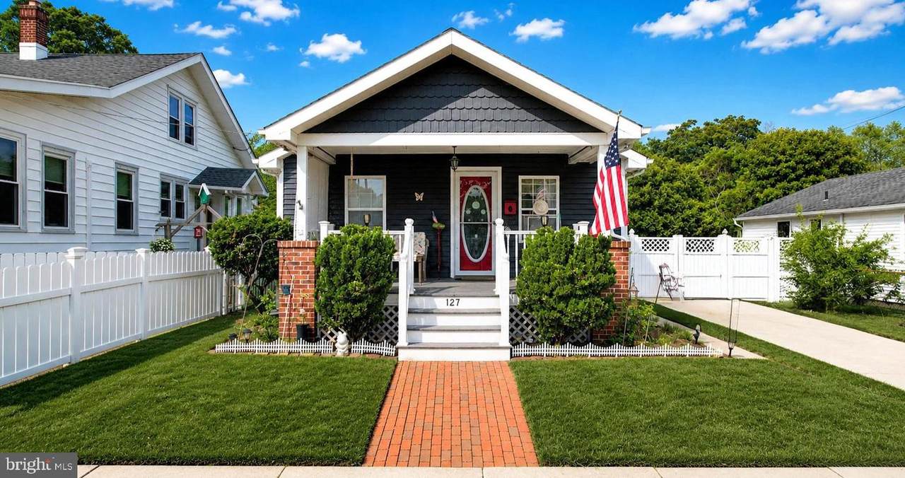 127 Pierson Avenue - Photo 1