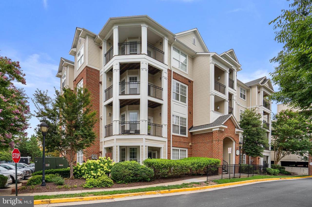 12933 Centre Park Circle - Photo 1