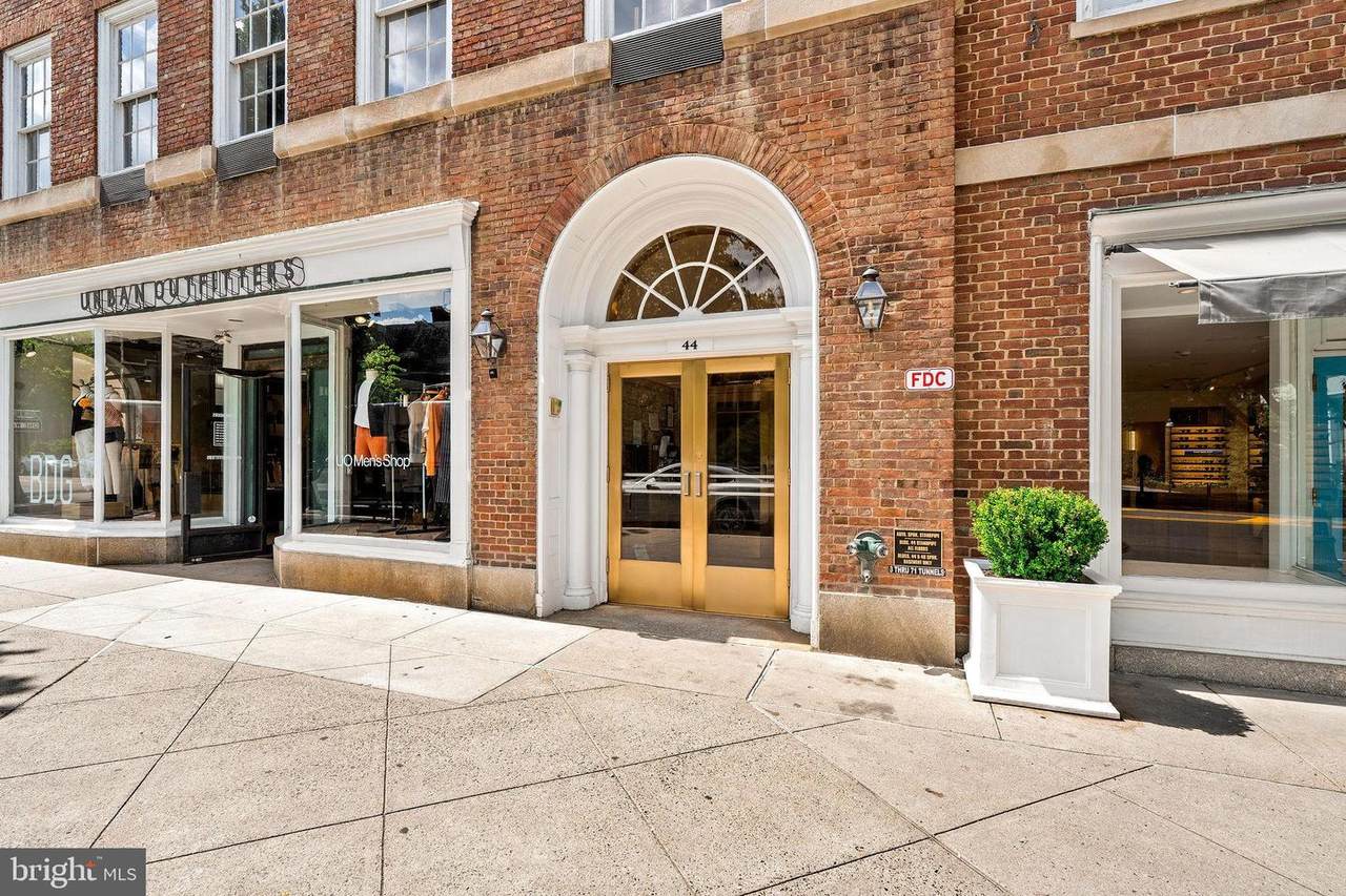 44 Nassau Street - Photo 1