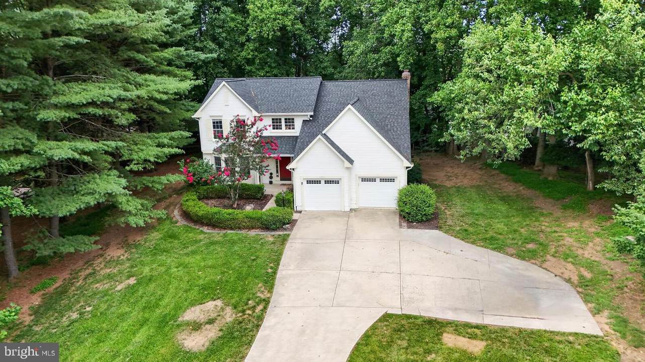 10900 Harmel Drive - Photo 1