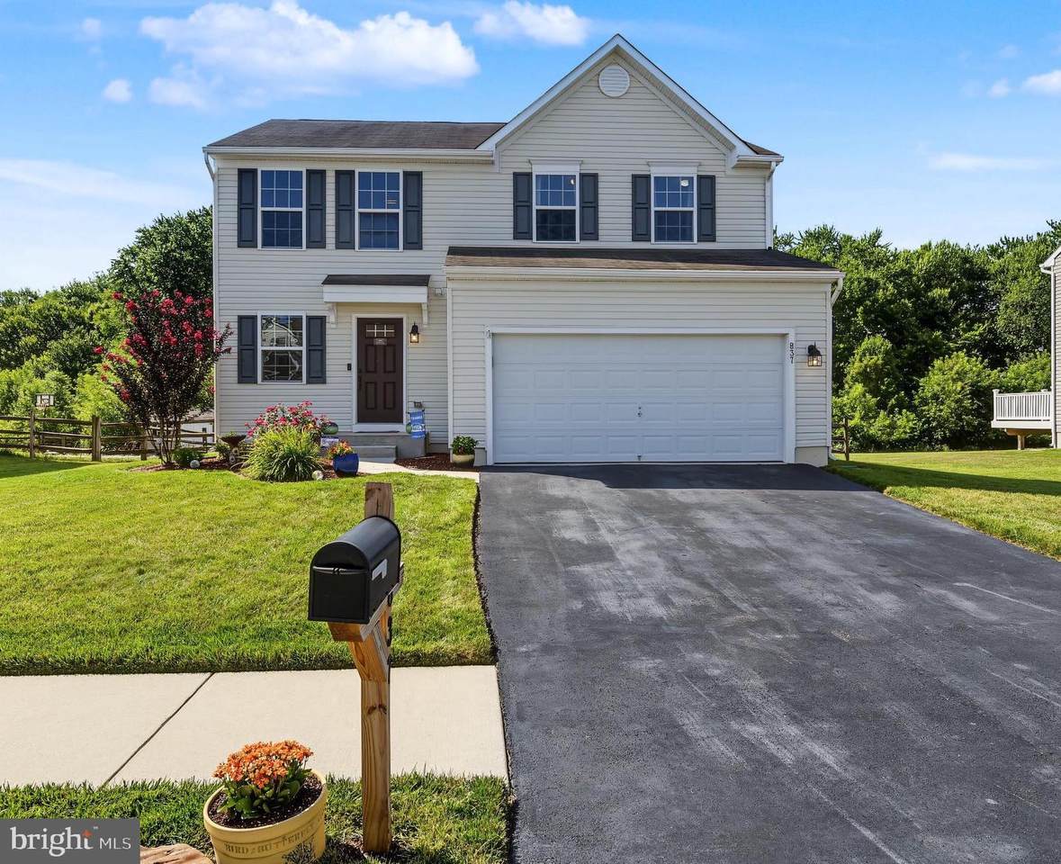 837 Coldwater Drive - Photo 1