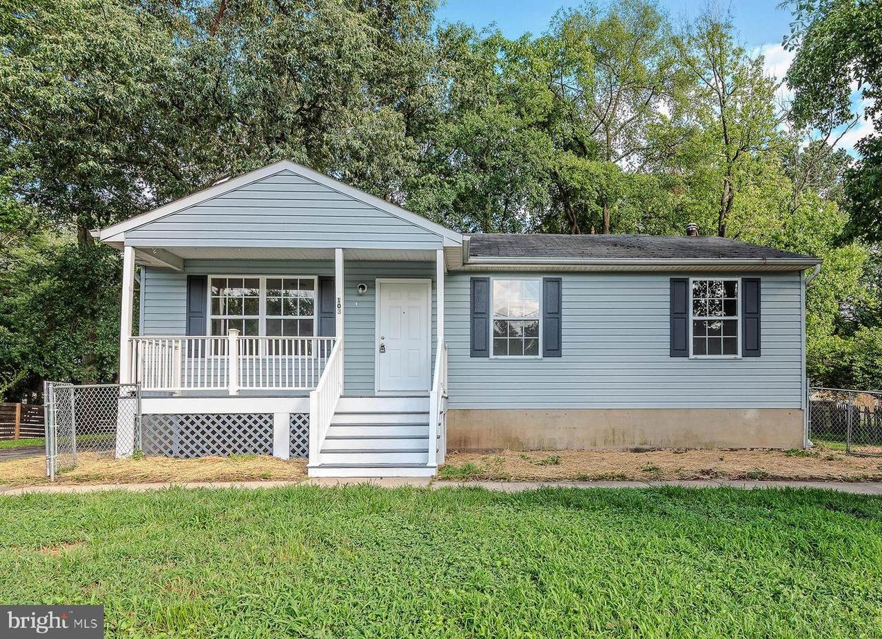 103 Scott Avenue - Photo 1