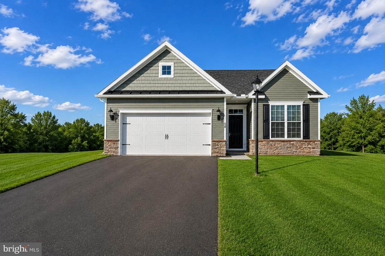 25 Tanager Court - Photo 1