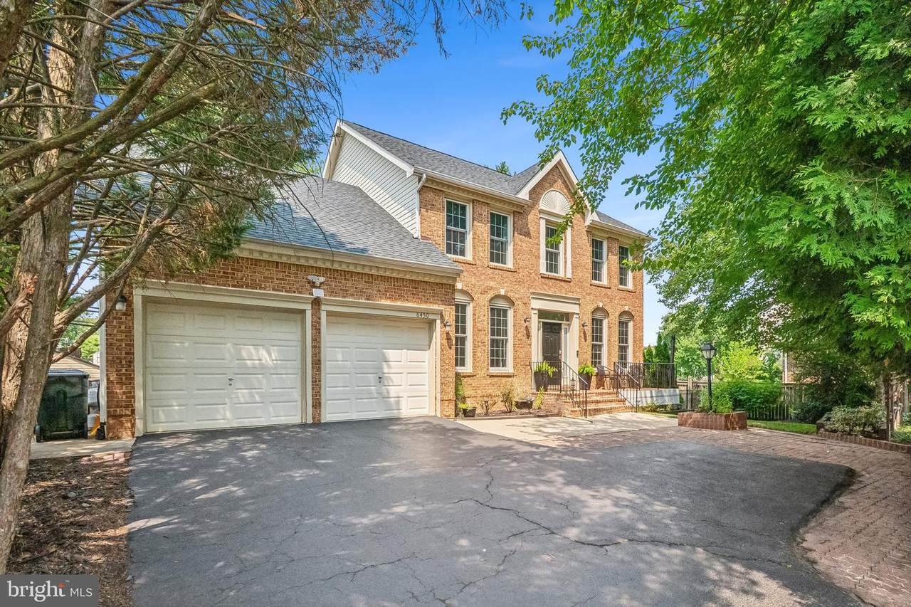 6450 Summerton Court - Photo 1