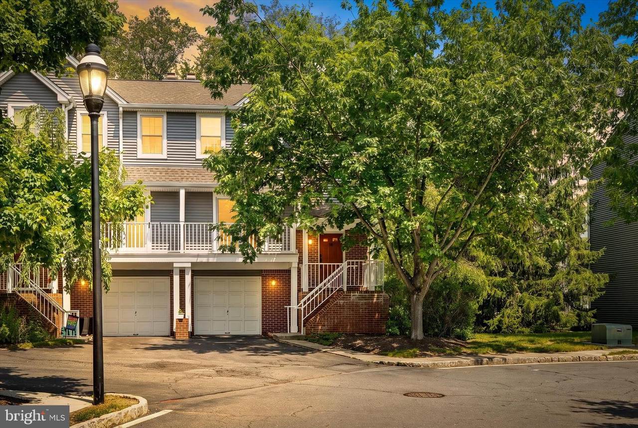 69 Shrewsbury Place - Photo 1