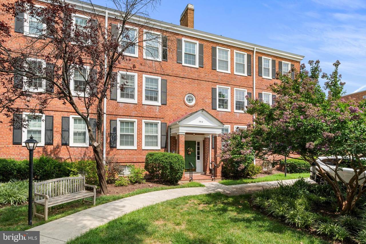2916 Buchanan Street - Photo 1