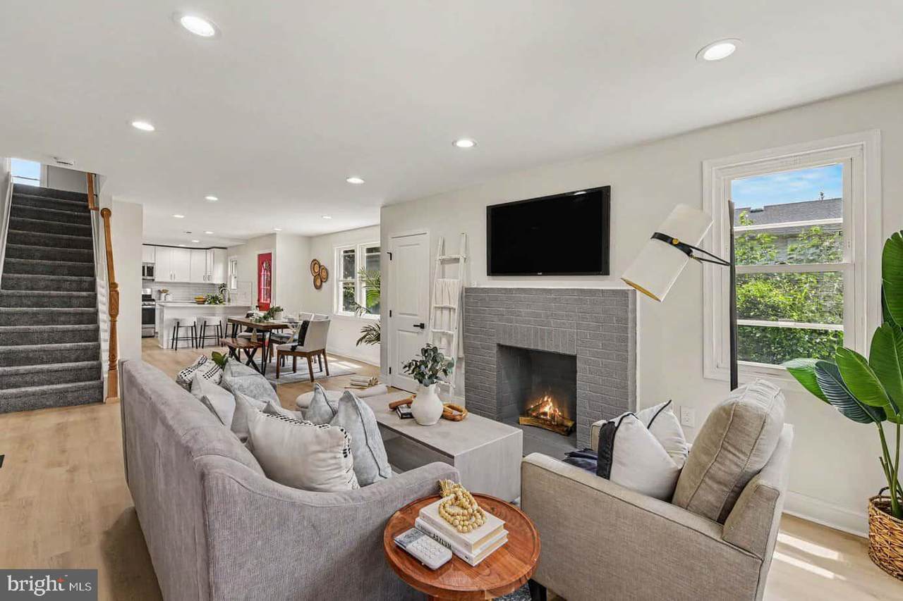 3710 Southern Avenue - Photo 1
