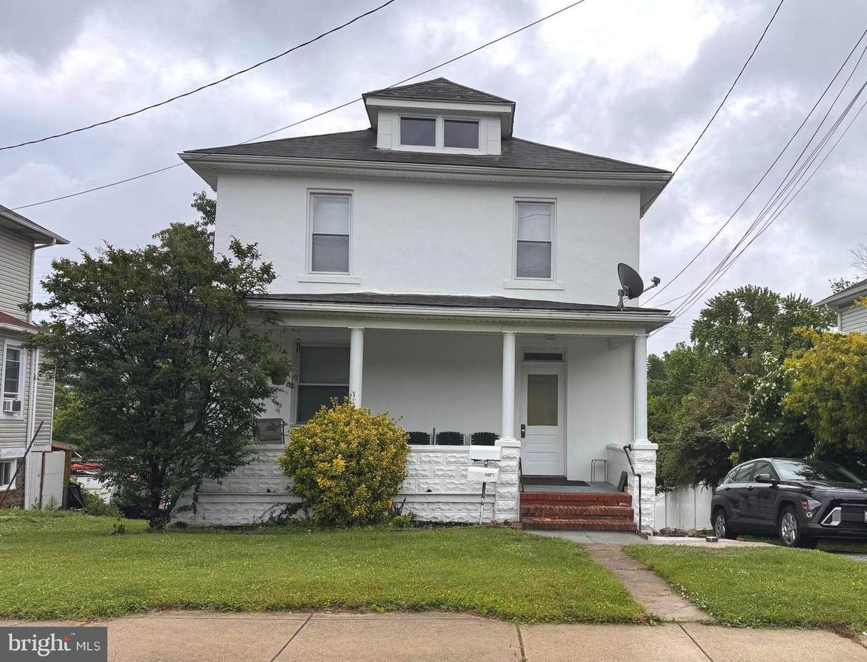 4409 Leeds - Photo 1