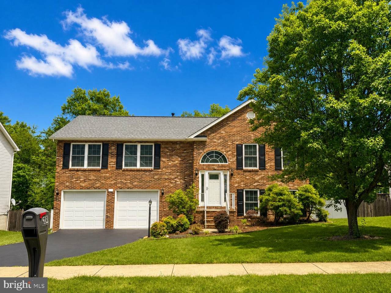 104 Foxglove Drive - Photo 1