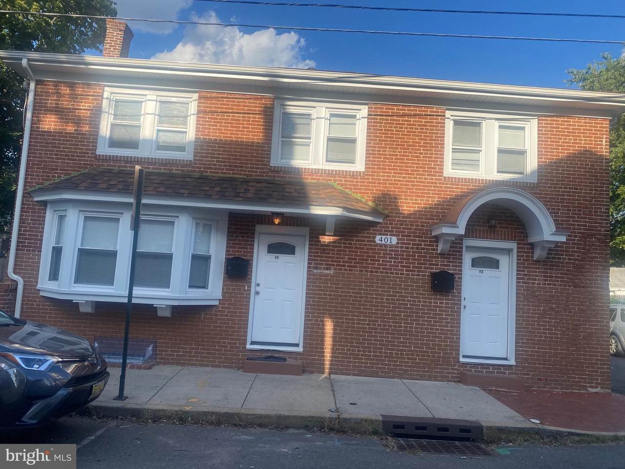 401-A Lawrence Street - Photo 1