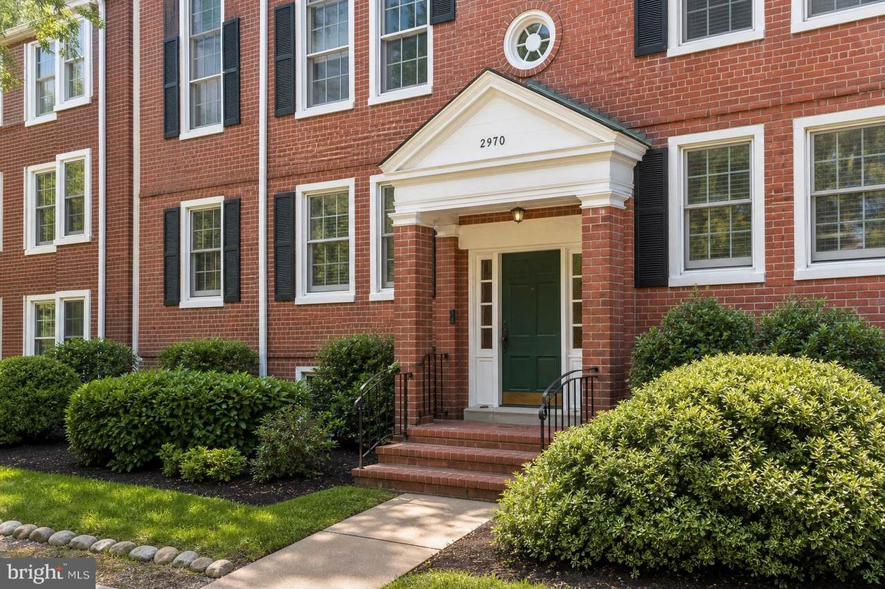 2970 Columbus Street - Photo 1