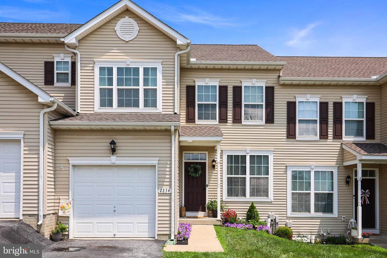 2234 Live Oak Lane - Photo 1