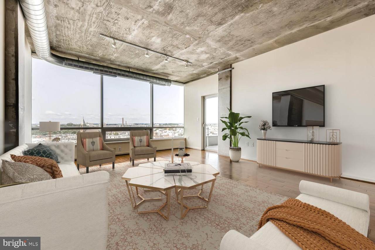 1200 Steuart Street - Photo 1
