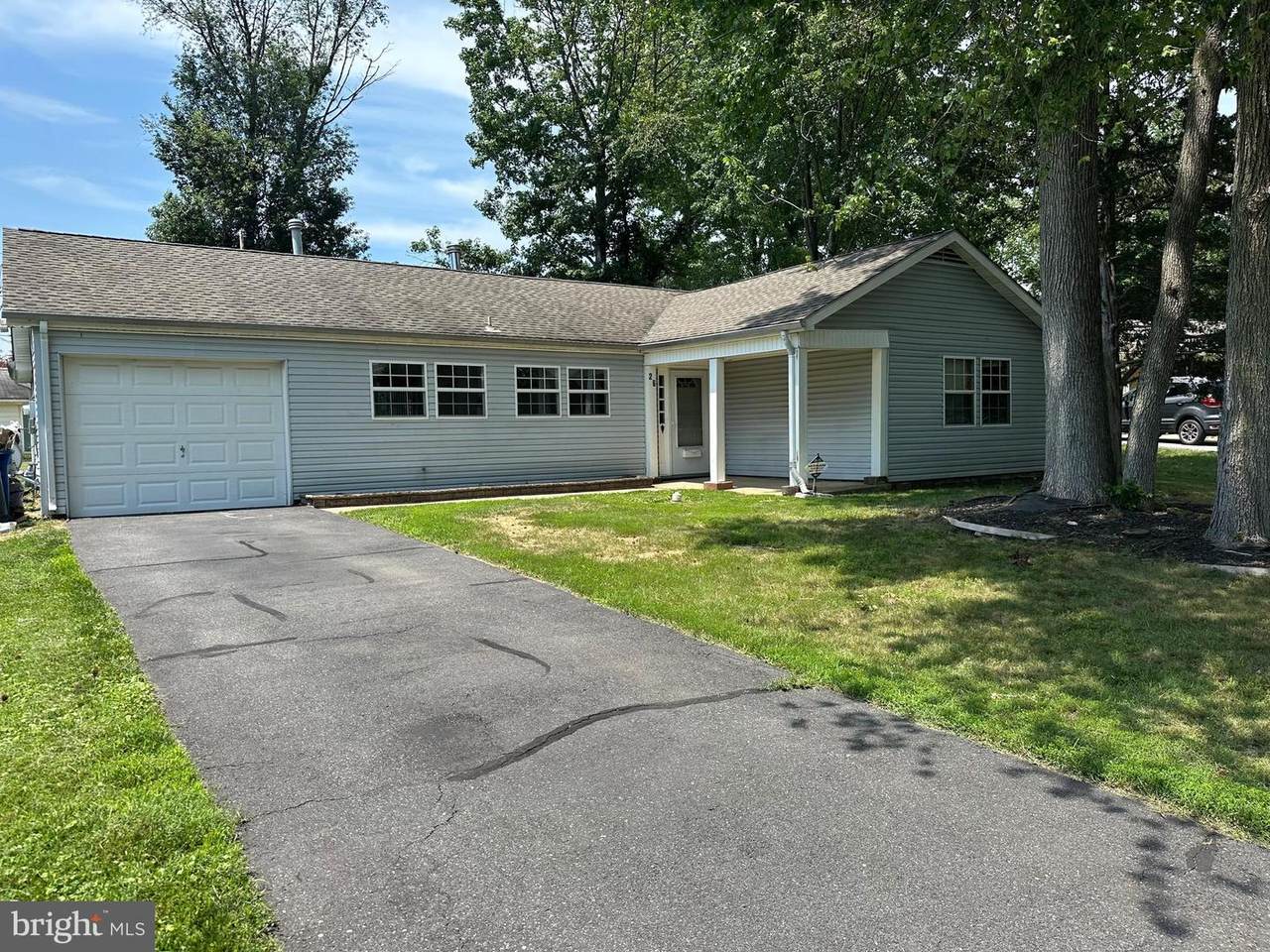 26 Newport Lane - Photo 1