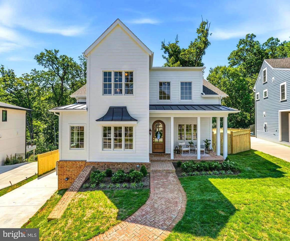 3111 Circle Hill Road - Photo 1