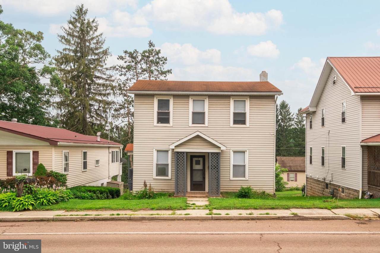 615 Oak Street - Photo 1