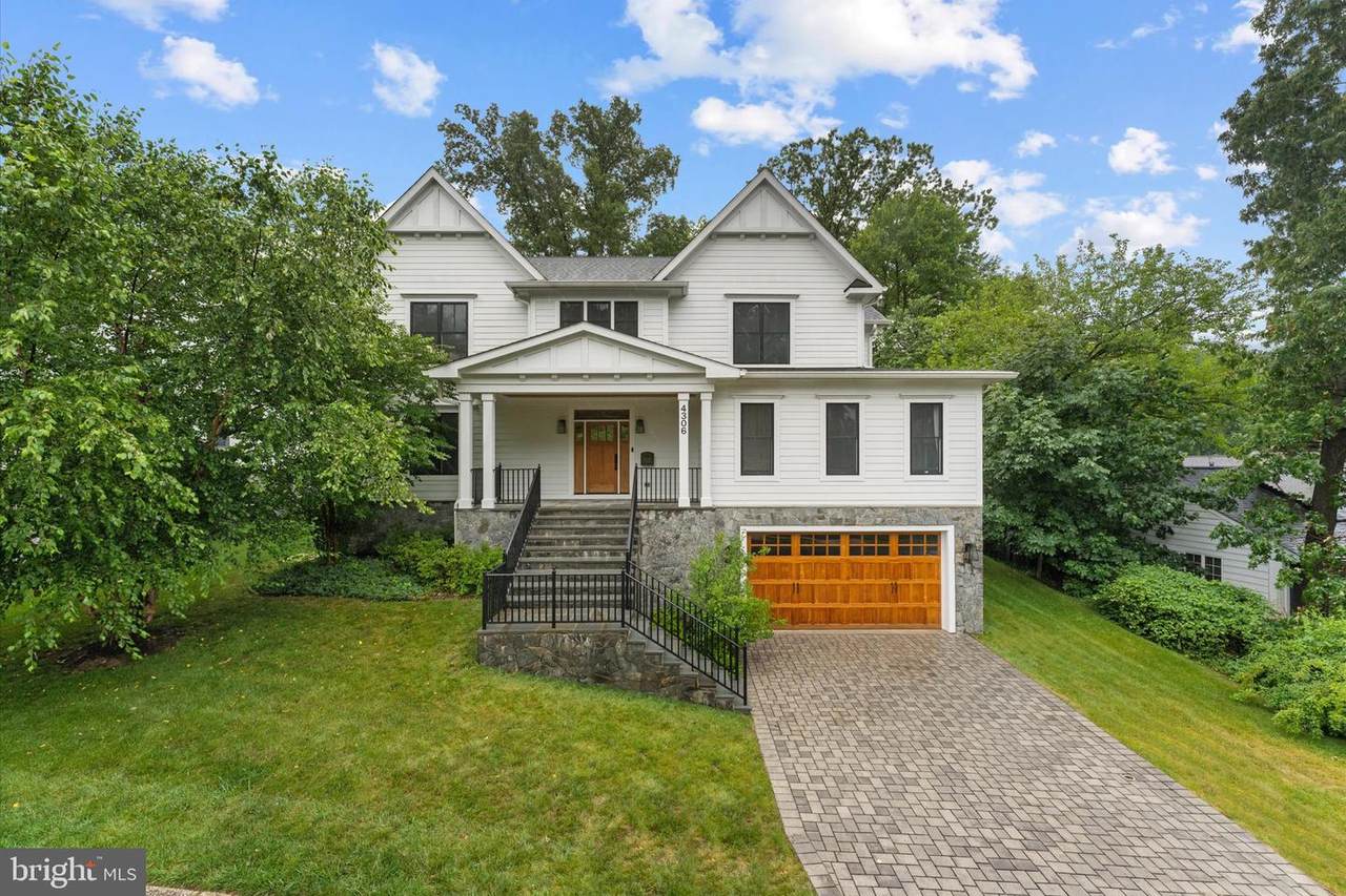 4306 40TH Street - Photo 1