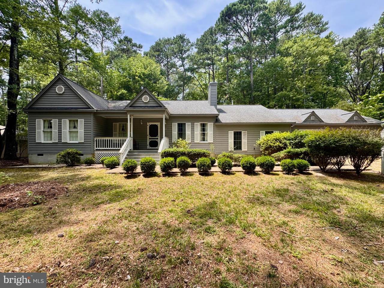 27 Sandy Bottom Drive - Photo 1
