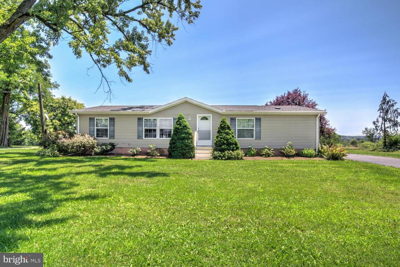 1207 Mount Gretna Road - Photo 1