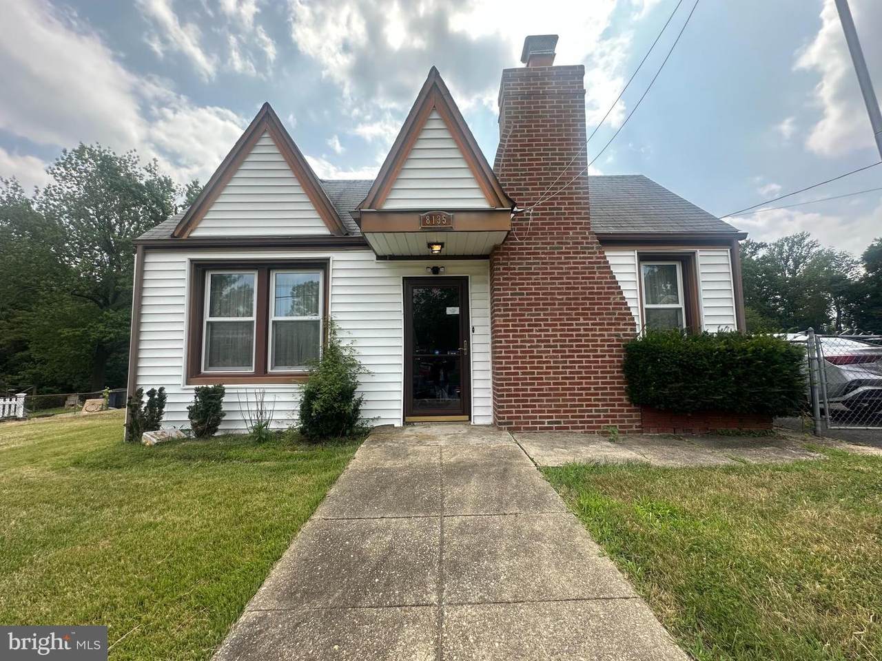 8135 Comet Drive - Photo 1