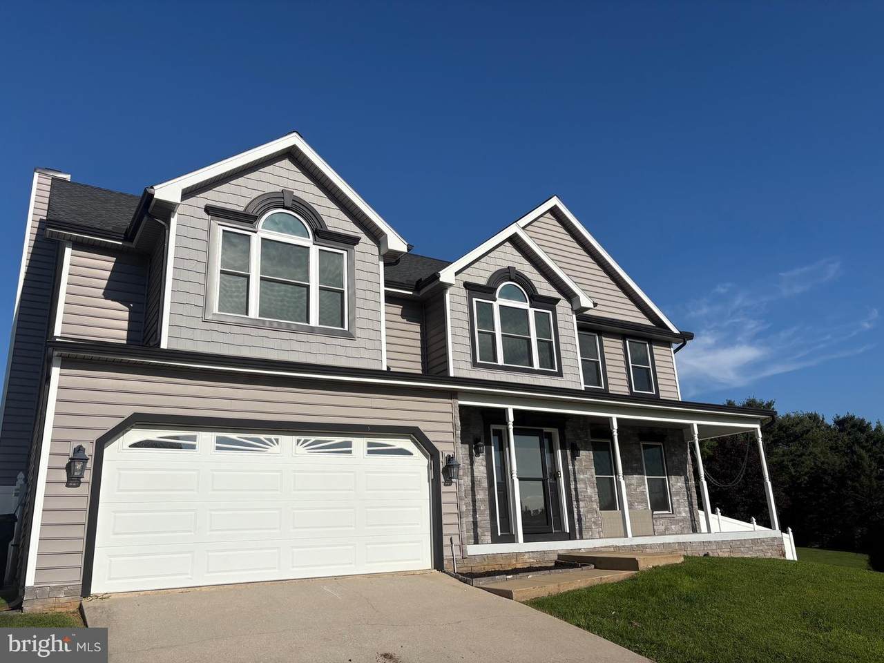 75 Lee Street - Photo 1