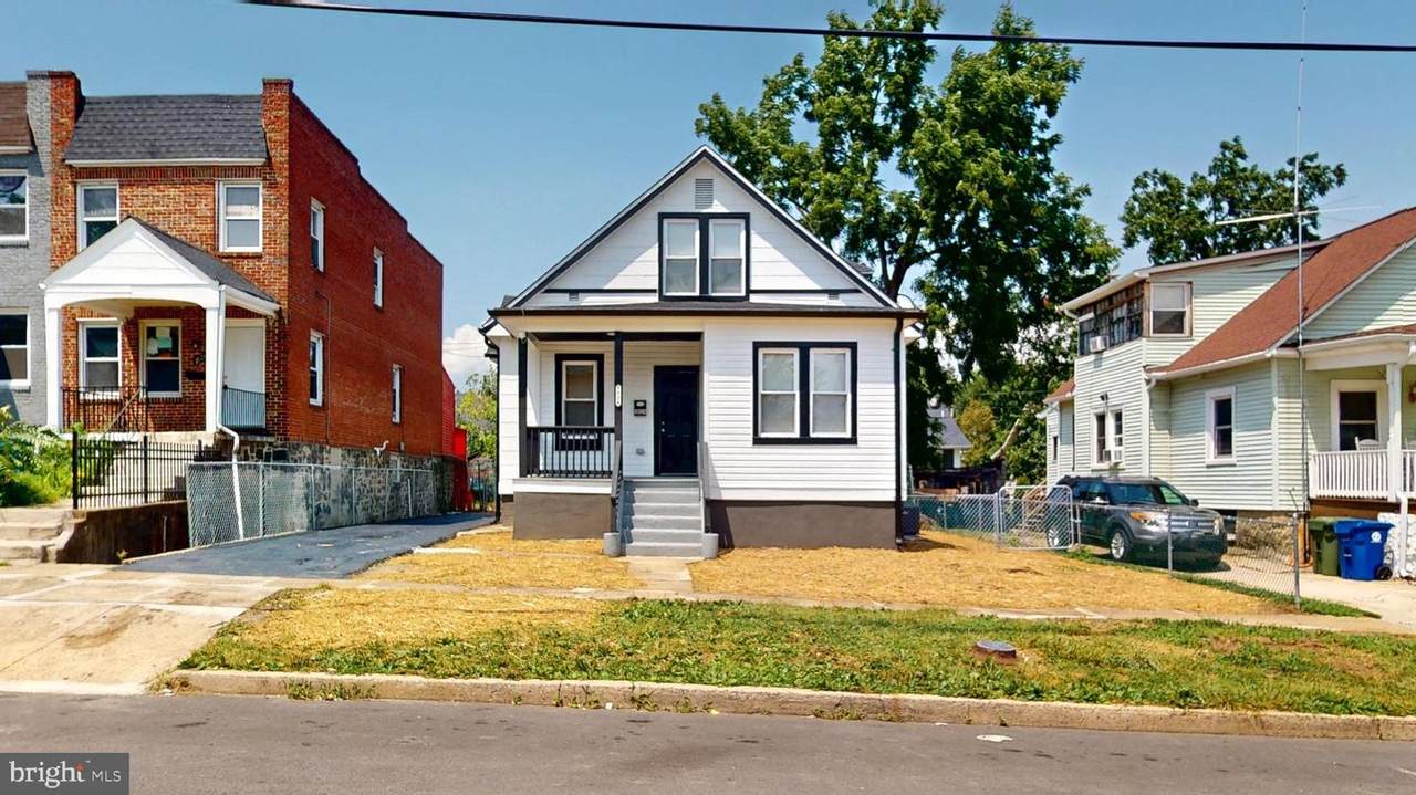 3024 Virginia Avenue - Photo 1