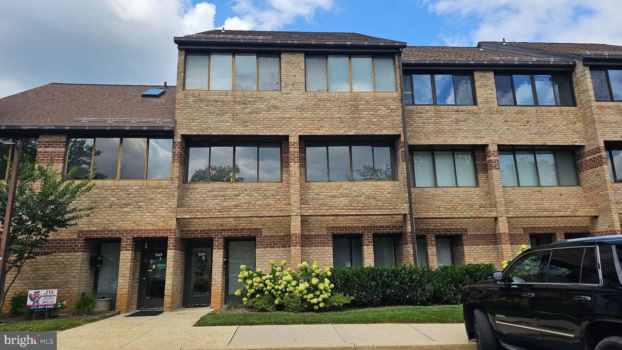849 Quince Orchard Road - Photo 1