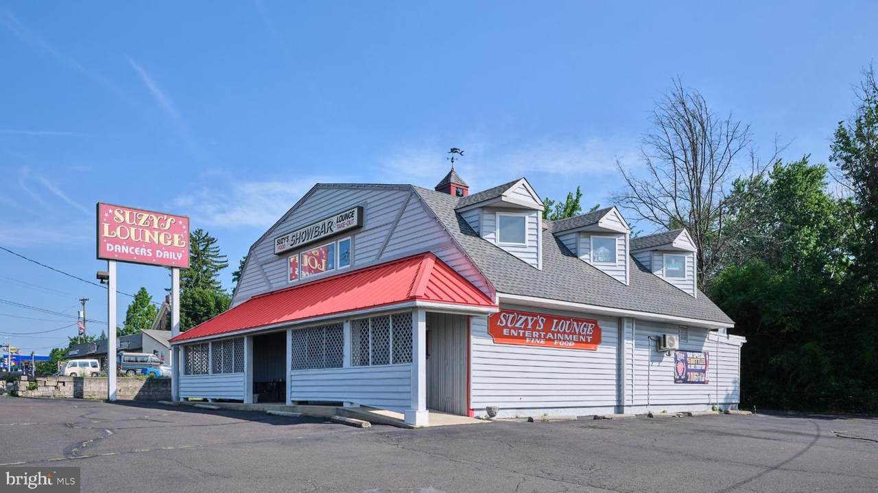 2453 County Line Road - Photo 1