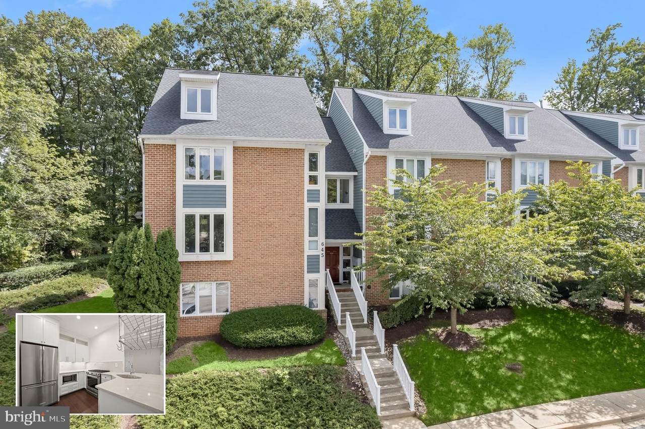 645 Oakland Hills Drive - Photo 1