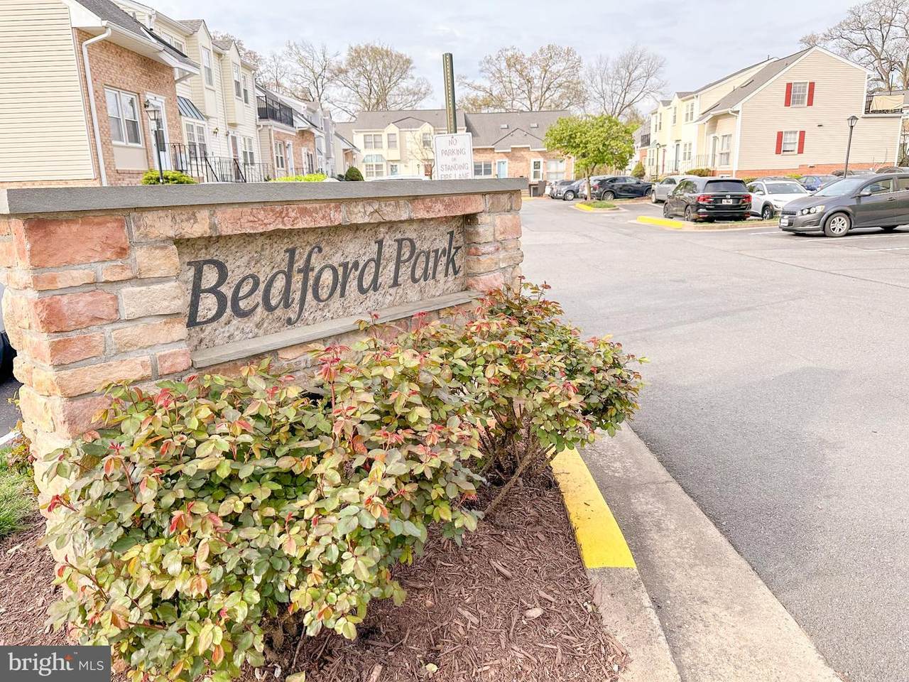 140 Bedford Street - Photo 1