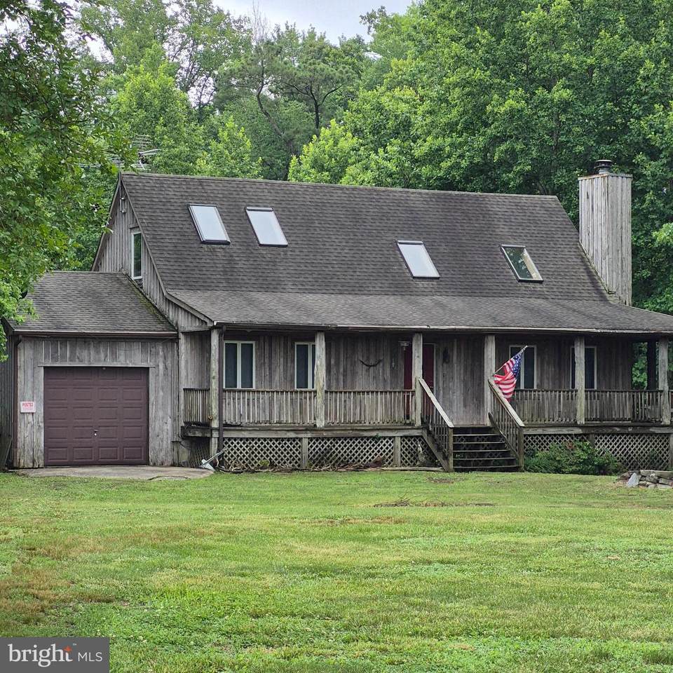 90 Fountain Lane - Photo 1