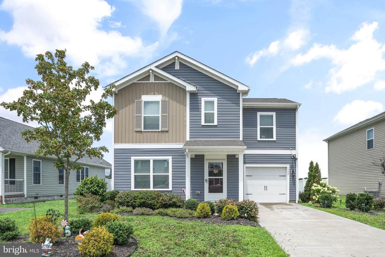 1922 Old Mill Drive - Photo 1