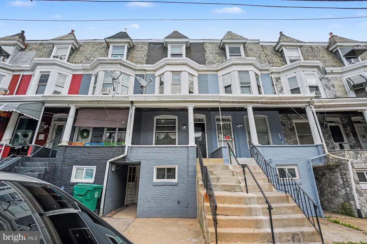 1221 Mulberry Street - Photo 1