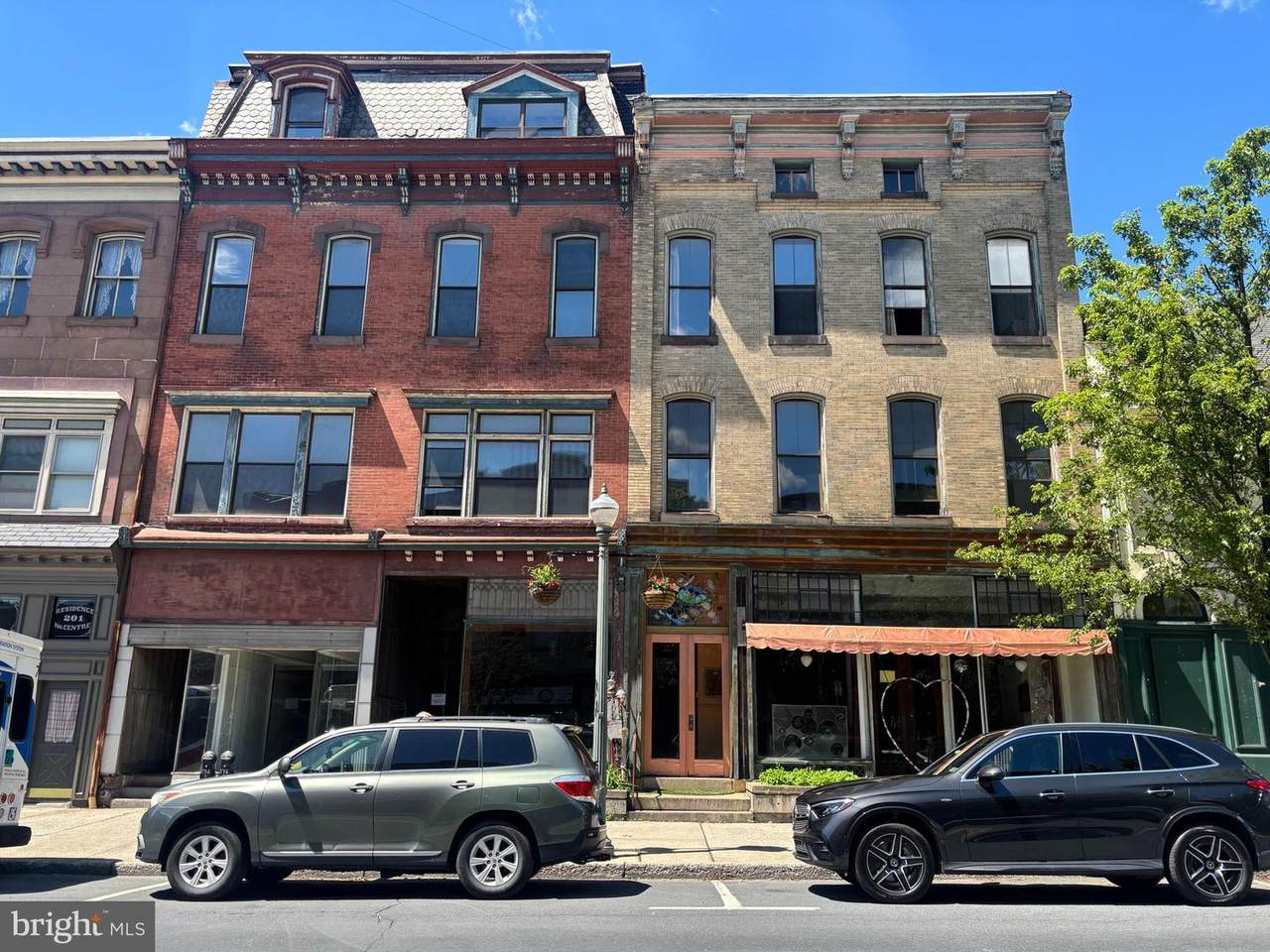 203 Centre Street - Photo 1