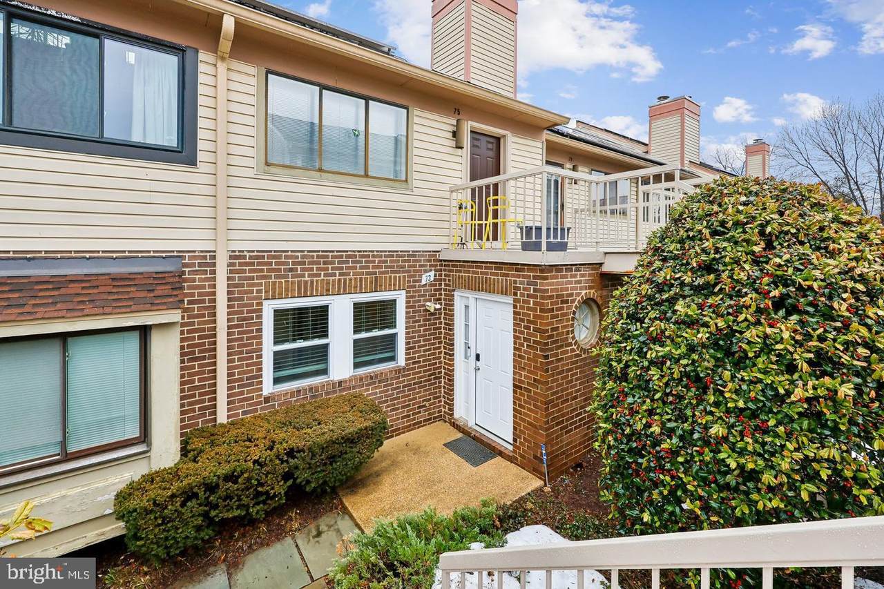 73 Hawthorne Court - Photo 1