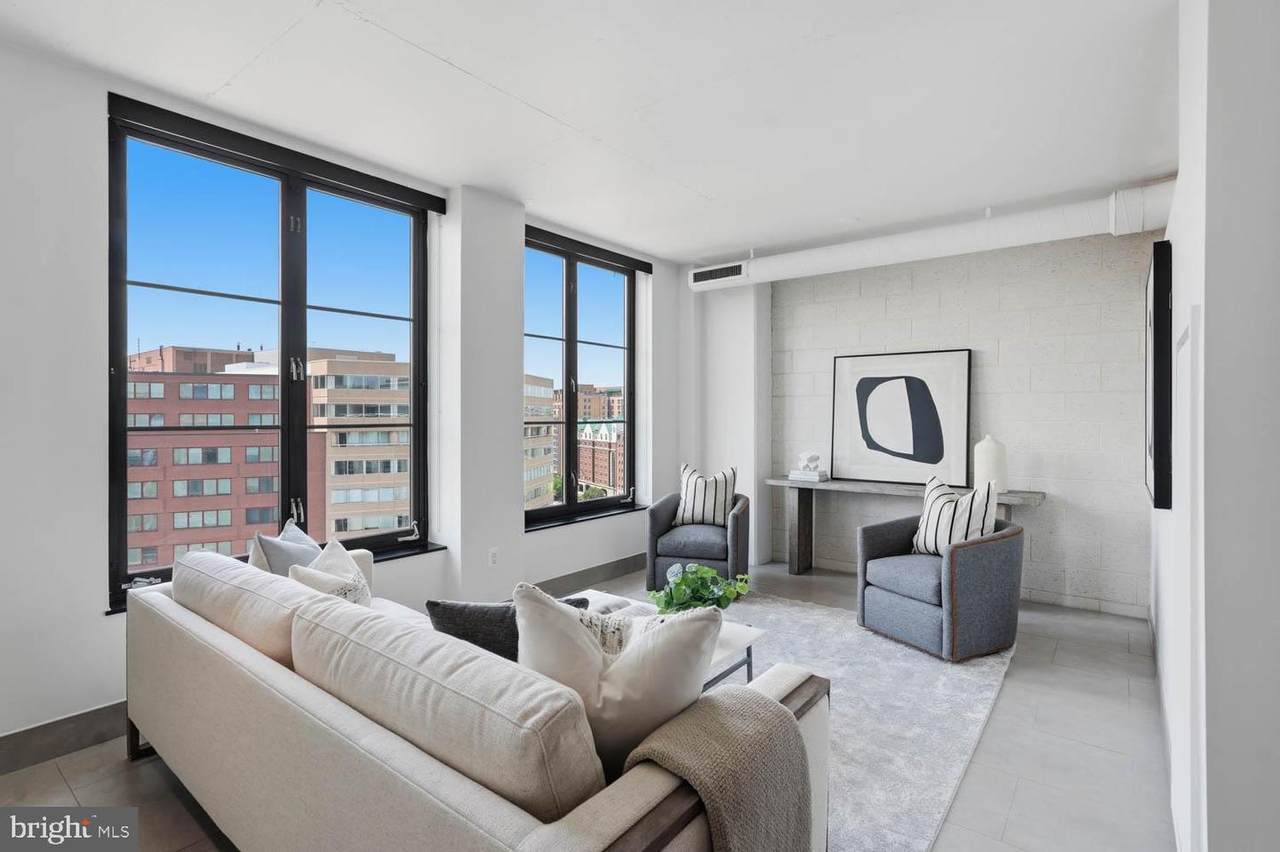 1133 14TH Street - Photo 1