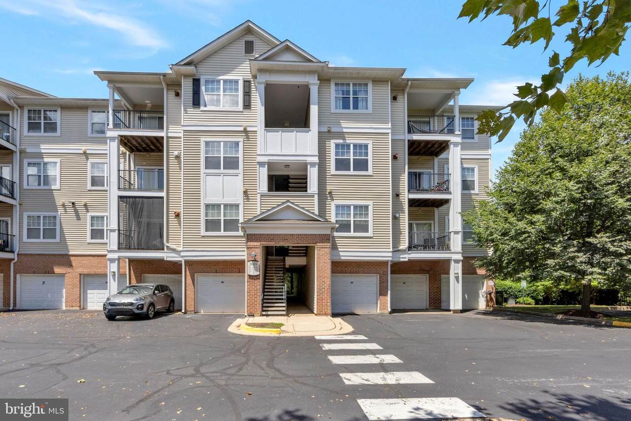 19608 Galway Bay Circle - Photo 1