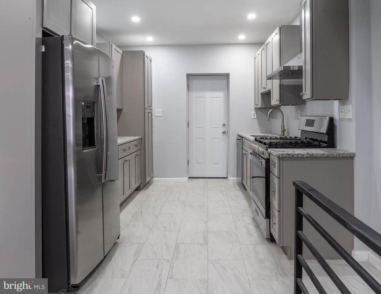 2323 Moore Street - Photo 1