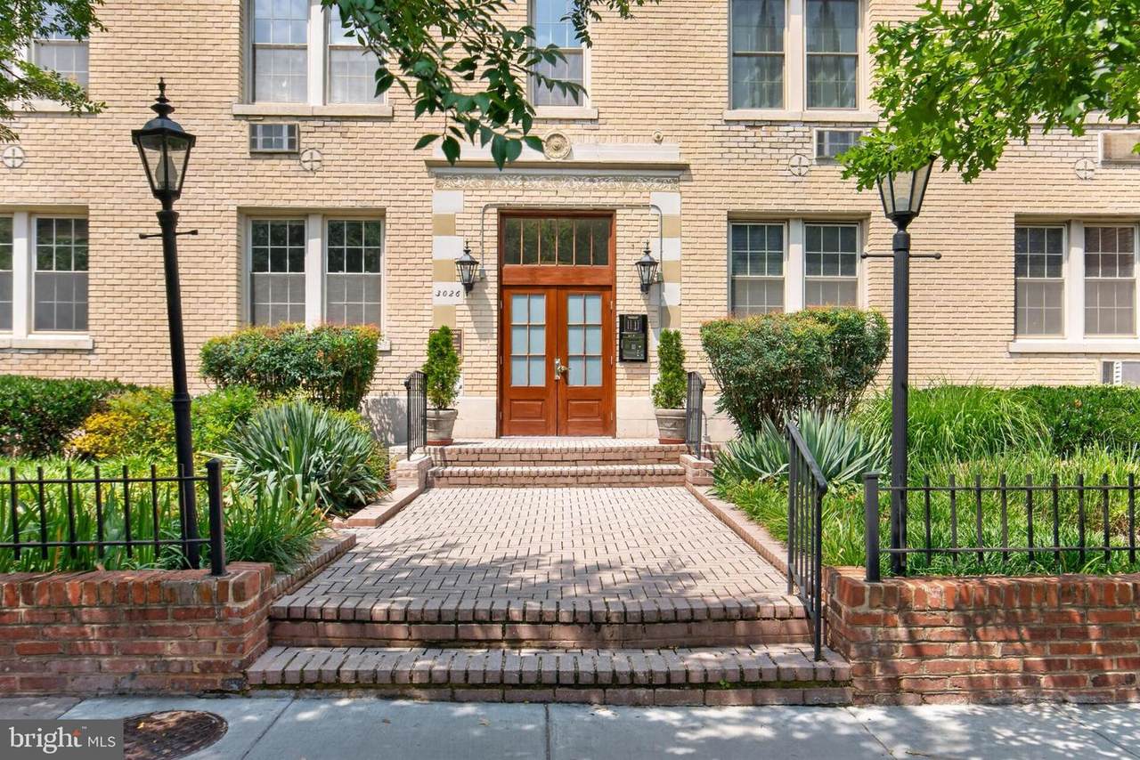 3026 Wisconsin Avenue - Photo 1