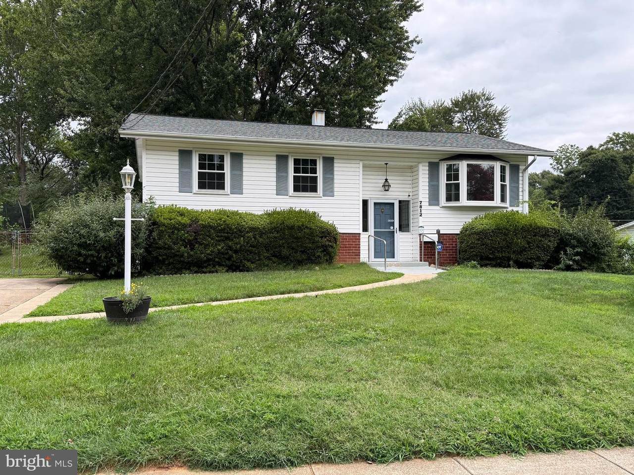 7812 Royston Street - Photo 1