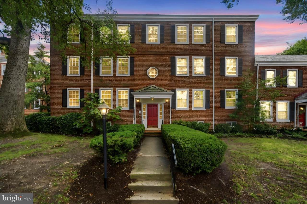 2994 Columbus Street - Photo 1