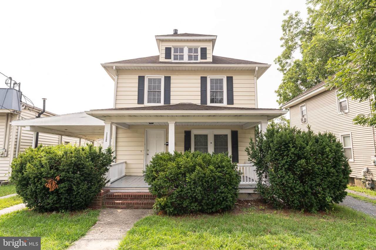 1109 Division Street - Photo 1