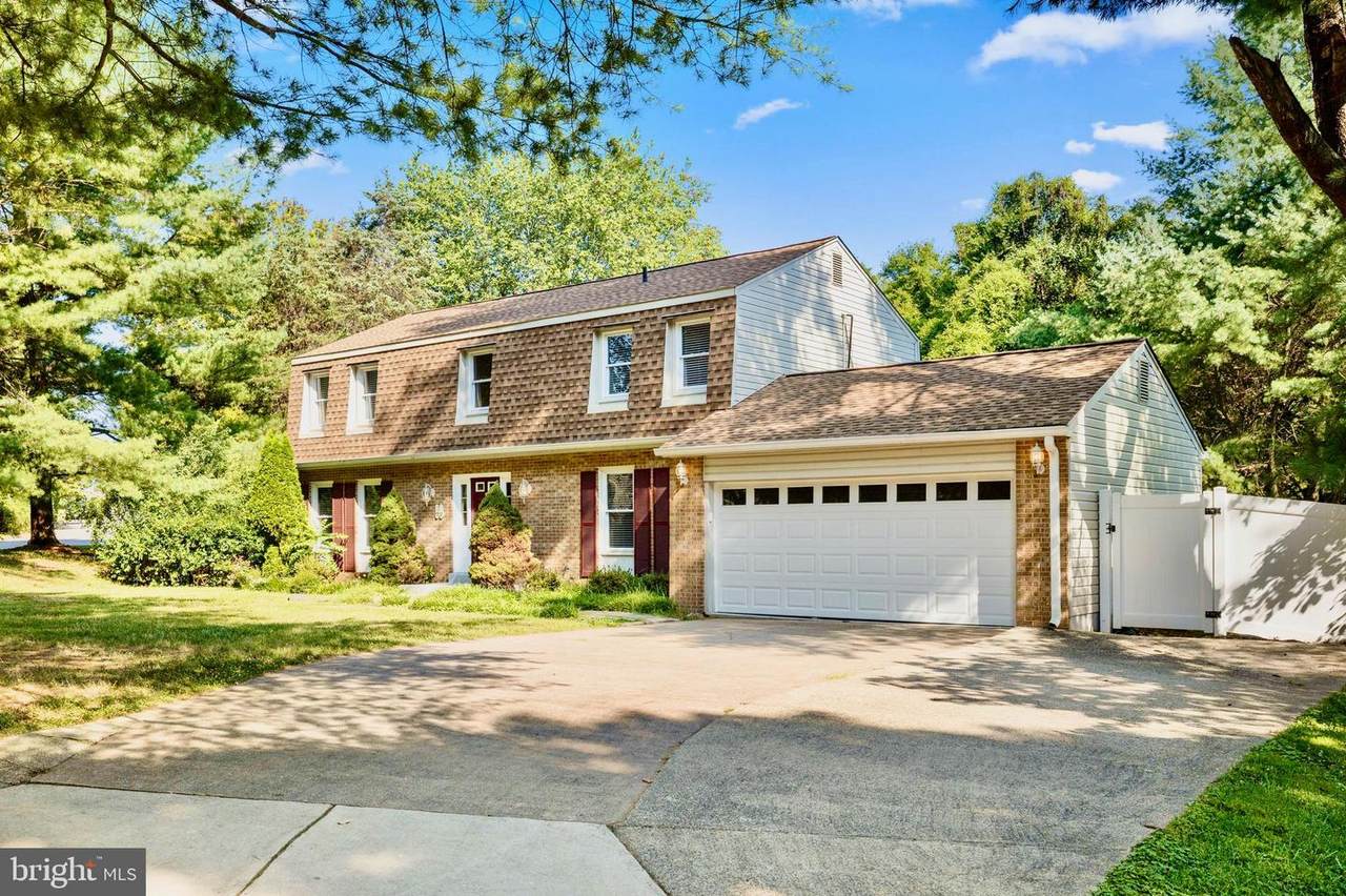 1518 Gingerwood Court - Photo 1
