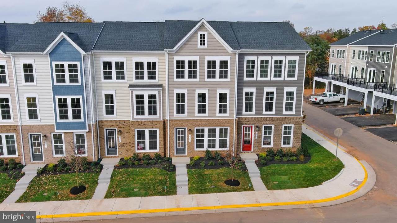 6722 Upland Manor Drive - Photo 1