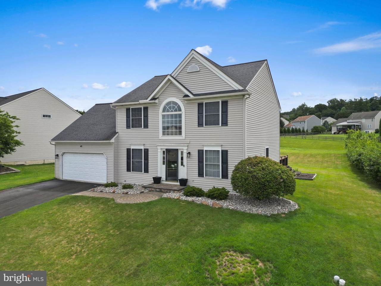 30 Pennwood Drive - Photo 1