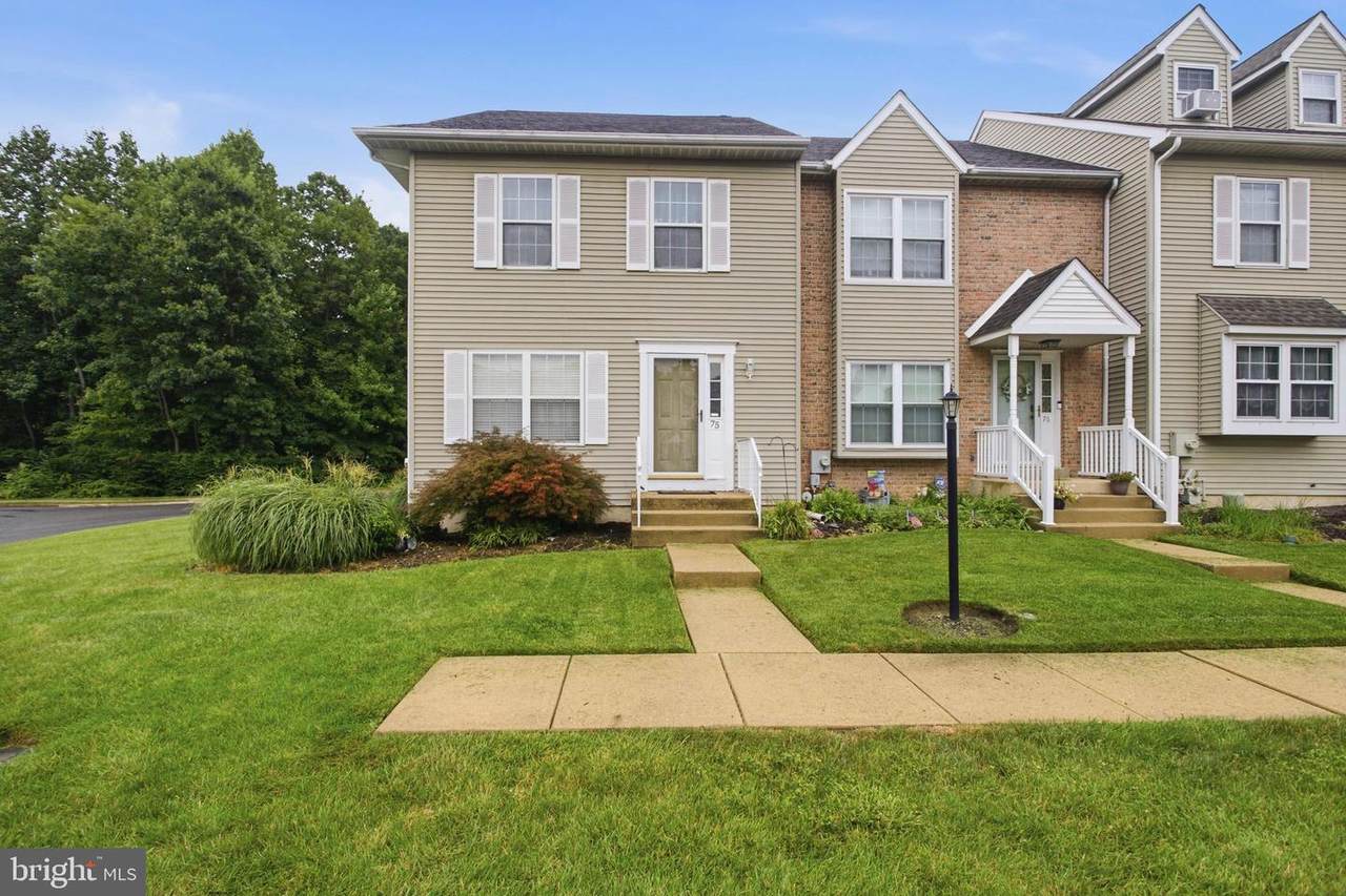 75 Louis James Court - Photo 1